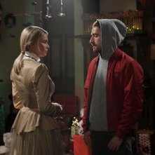 Chi ha incastrato Babbo Natale?: Alessandro Siani e Diletta Leotta durante una scena del film