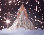 Marry Me - Sposami: negli USA il film con Jennifer Lopez uscirà nelle sale e in streaming contemporaneamente