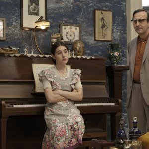 Non ti pago: Angela Fontana, Giovanni Esposito in una scena del film