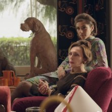 Sabato, domenica e lunedì: Maria Rosaria Omaggio e Maria Vera Ratti in una scena del film