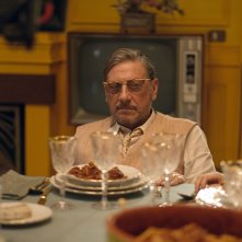 Sabato, domenica e lunedì: Sergio Castellitto in una scena del film