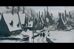 Fantastic Beasts: The Secrets Of Dumbledore - Trailer