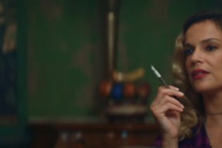 7 Donne E Un Mistero - Clip Tavola Assassino