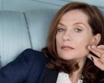 Berlino 2022: a Isabelle Huppert l'Orso d'oro alla carriera