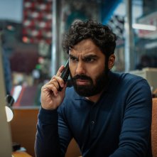 Suspicion: un primo piano di Kunal Nayyar