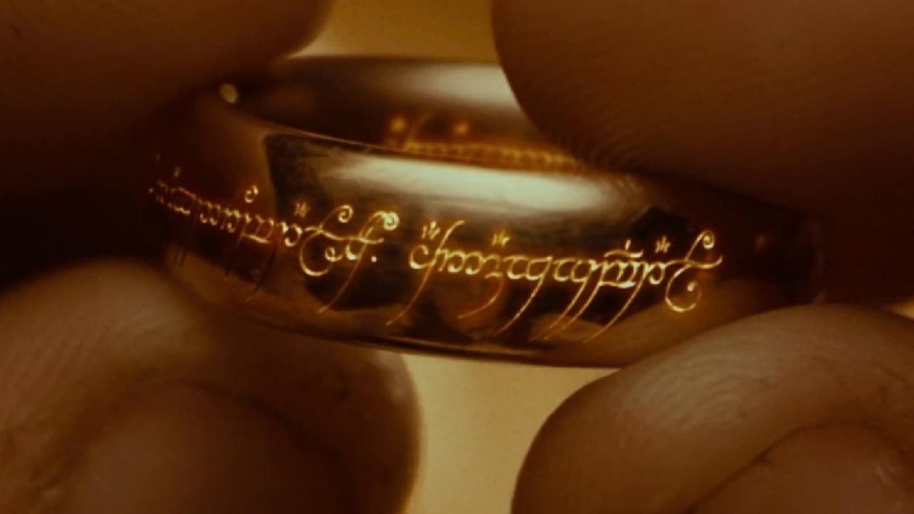 Il signore degli anelli: La scacchiera ispirata al mondo di Tolkien è in offerta su Amazon