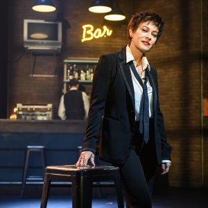 Supereroi: Elena Sofia Ricci in una scena del film