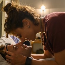 Supereroi: Jasmine Trinca e Alessandro Borghi in un momento del film