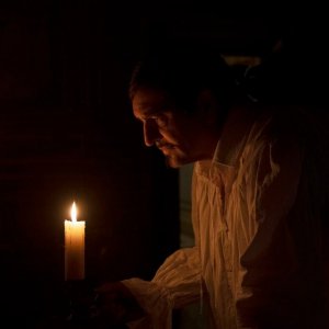 La Befana vien di notte 2 - Le origini: Fabio De Luigi in una scena del film