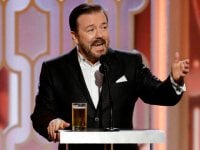 Ricky Gervais difende la satira contro le star: 'Pensate alle cose terribili su cui avrei potuto scherzare'