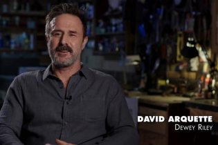 Scream - Featurette 'For Wes'