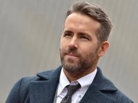 Ryan Reynolds: 'Mi confondono spesso con Ben Affleck e Ryan Gosling'