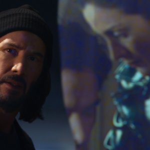 Matrix Resurrections: Keanu Reeves e Carrie-Anne Moss in una sequenza