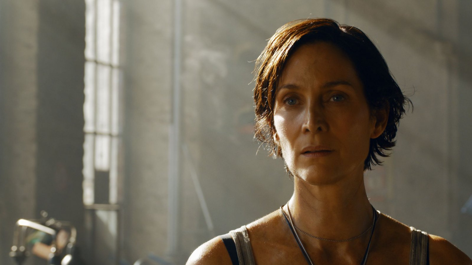 Carrie Ann-Moss in Matrix: Resurrection