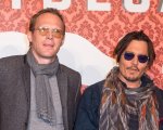 Johnny Depp: Paul Bettany commenta i suoi SMS su Amber Heard: 'È stato sgradevole'