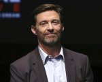 Hugh Jackman sul palco di The Music Man ringrazia i sostituti dello show e il video diventa virale