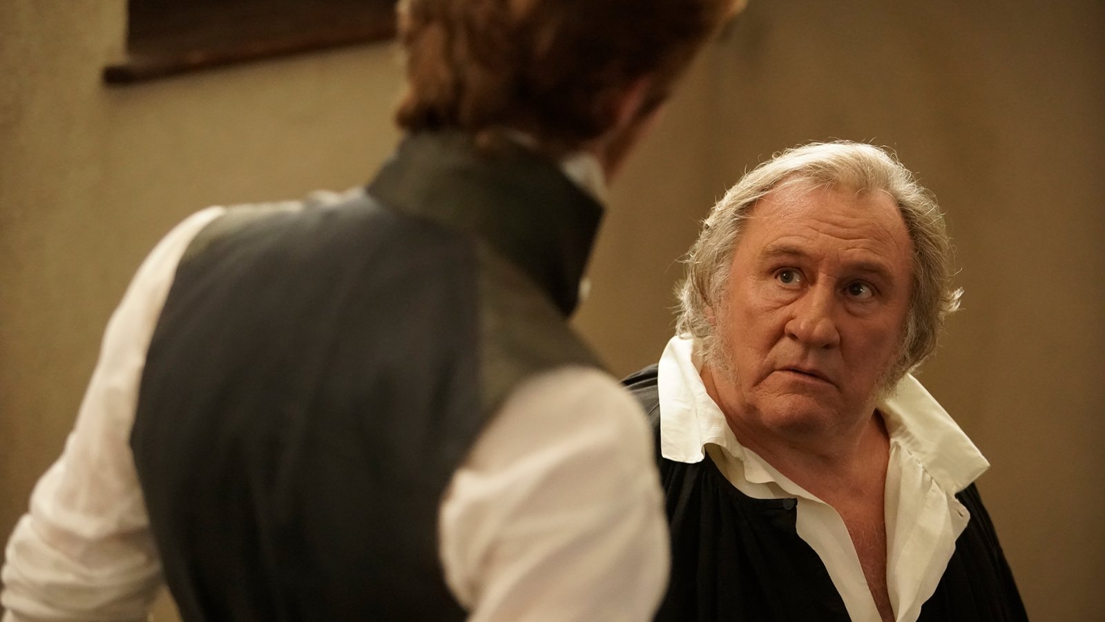 Gérard Depardieu in una scena di Illusioni perdute