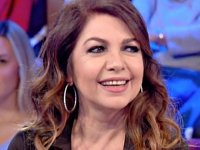Cristina D'Avena: Occhi di Gatto conquista il disco d'oro dopo 36 anni