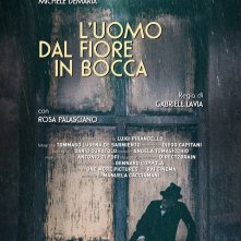 Locandina di L'uomo dal fiore in bocca