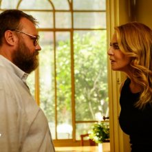 Lasciarsi un giorno a Roma: Claudia Gerini e Stefano Fresi in una scena del film