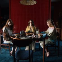 America latina: Astrid Casali, Carlotta Gamba, Federica Pala durante una scena