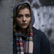 Mother / Android: Chloë Grace Moretz in una scena