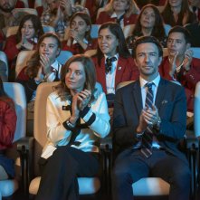 Rebelde: Leo de Lozanne in una scena della serie Netflix