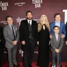 The Tender Bar: Ben Affleck, Lily Rabe, Tye Sheridan e il resto del cast