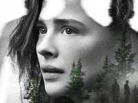 Mother/Android, la recensione: sopravvivenza post-apocalittica nel film Netflix