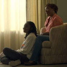 Una famiglia vincente - King Richard: Aunjanue Ellis, Saniyya Sidney, Demi Singleton in una scena del film