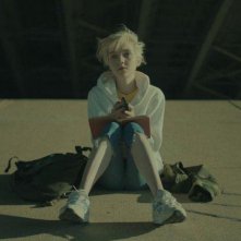 Come True: Julia Sarah Stone in una scena del film