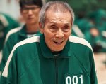 Squid Game: il cast si congratula con O Yeong-su, il primo attore sudcoreano a vincere un Golden Globe