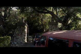 Studio 666 - Trailer