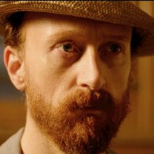 Van Gogh - I Girasoli: Jamie de Courcey in una scena del film