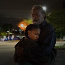 Gli ultimi giorni di Tolomeo Grey: Samuel L. Jackson e Dominique Fishback in una scena