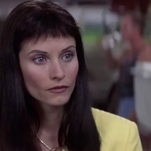 Scream 3: Courteney Cox svela i retroscena della sua orribile frangetta