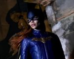 Batgirl, Leslie Grace svela il suo costume: 'Lasciate che mi sottovalutino' (FOTO)