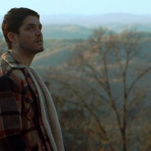 L'ora del crepuscolo: Philip Ettinger in una scena del film