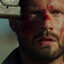 L'ultimo giorno sulla Terra: Hugo Becker durante una scena del film