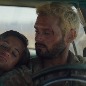 L'ultimo giorno sulla Terra: Hugo Becker e Lya Oussadit-Lessert in una sequenza