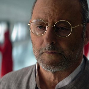 L'ultimo giorno sulla Terra: Jean Reno in un primo piano