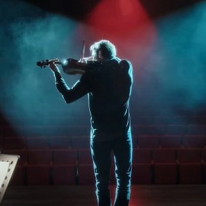 My Father's Violin: una sequenza del film