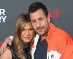 Murder Mystery 2: Jennifer Aniston e Adam Sandler sul set alle Hawaii (FOTO)