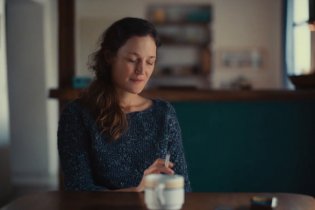 Stringimi Forte - Trailer Sottotitolato