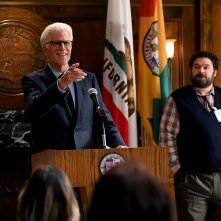 Mr. Mayor: Ted Danson in un'immagine della serie