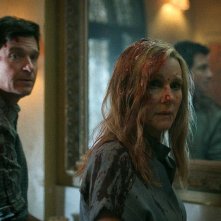 Ozark 4: Jason Bateman e Laura Linney sporchi di sangue