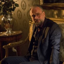 La notte più lunga dell'anno: Massimo Popolizio in una scena del film