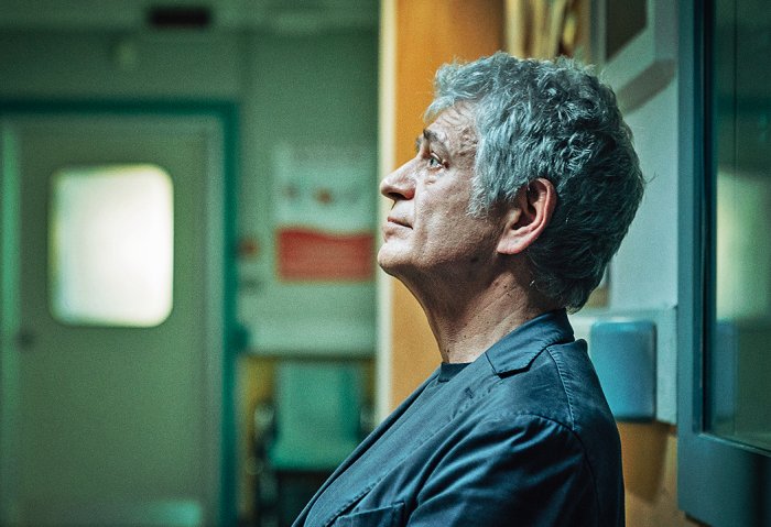 Monterossi, il regista Roan Johnson: “La serie cerca di decodificare la modernità”