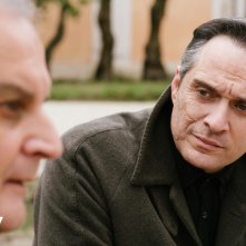 Christian: Claudio Santamaria in una scena