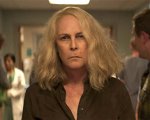 Halloween Ends: Jamie Lee Curtis svela con una foto il nuovo look di Laurie Strode